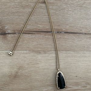 Kendra Scott Saylor necklace